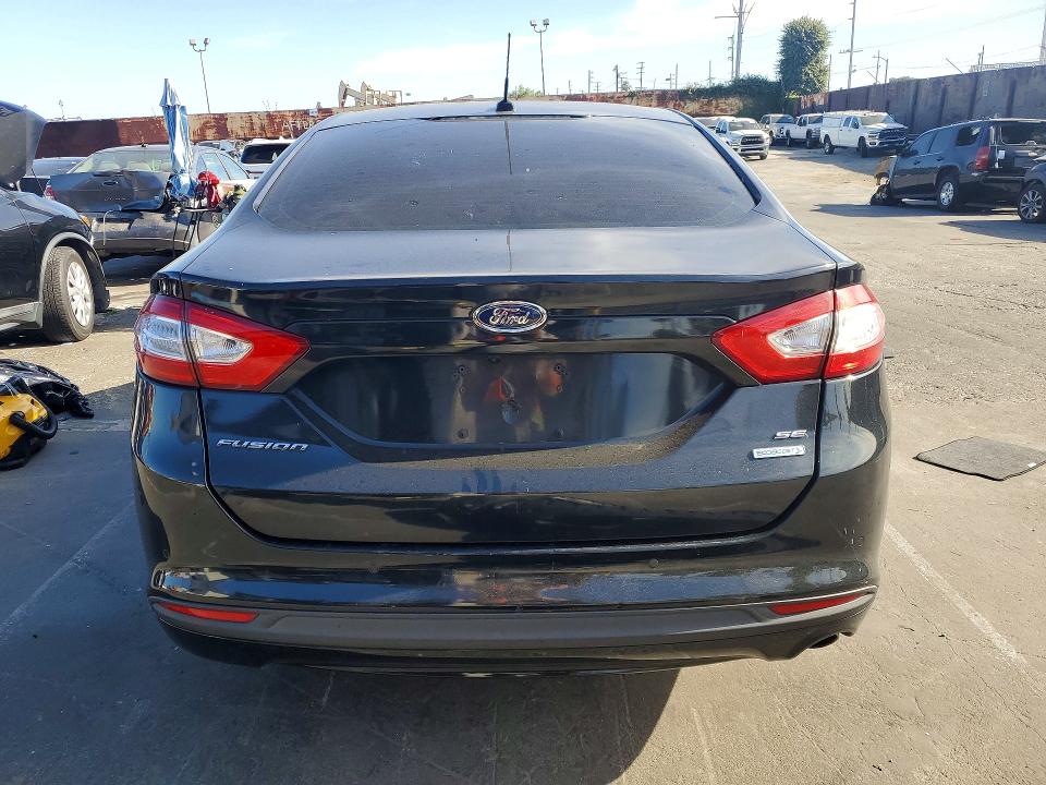 50693826 :رقم المزاد ، 3FA6P0HD3ER292432 vin ، 2014 Ford Fusion مزاد بيع