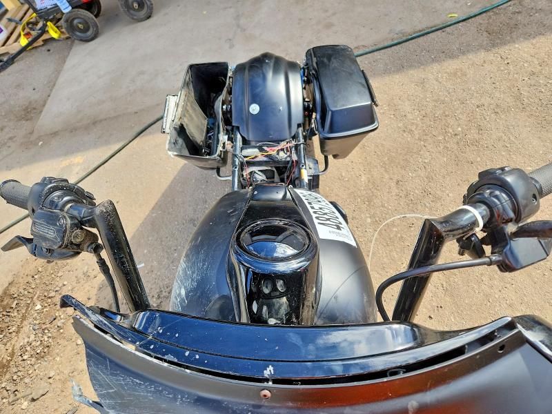 48857996 :رقم المزاد ، 1HD1PR8448Y957416 vin ، 2008 Harley-davidson Flhtcuse3 مزاد بيع