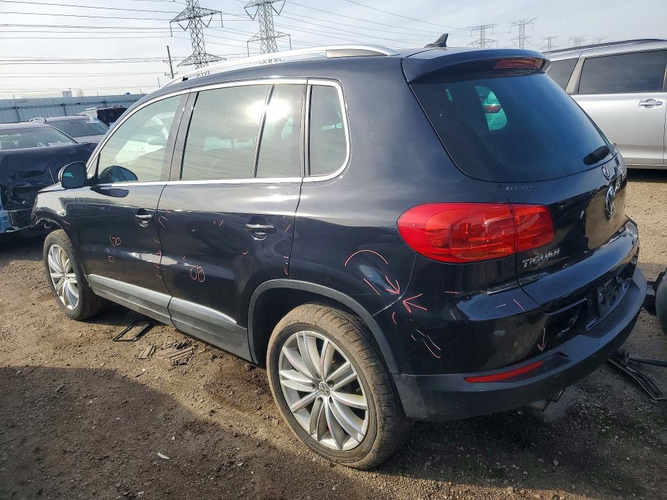 2013 Volkswagen Tiguan მანქანა იყიდება აუქციონზე, vin: WVGBV7AXXDW522681, აუქციონის ნომერი: 48671526