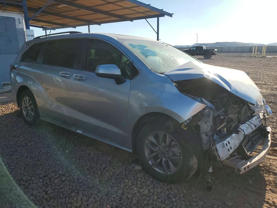 Продаж на аукціоні авто 2022 Toyota Sienna, vin: 5TDJSKFC9NS044854, номер лоту: 49318456