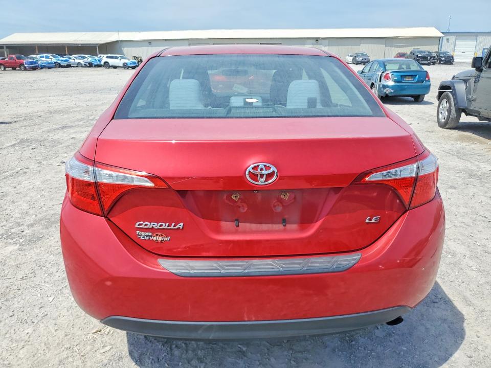 49068156 :رقم المزاد ، 2T1BURHE7FC370118 vin ، 2015 Toyota Corolla مزاد بيع