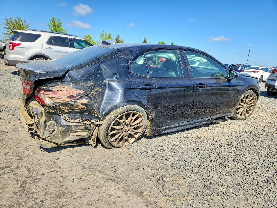 2023 Toyota Camry Hybrid მანქანა იყიდება აუქციონზე, vin: 4T1T31AK7PU047132, აუქციონის ნომერი: 51625916