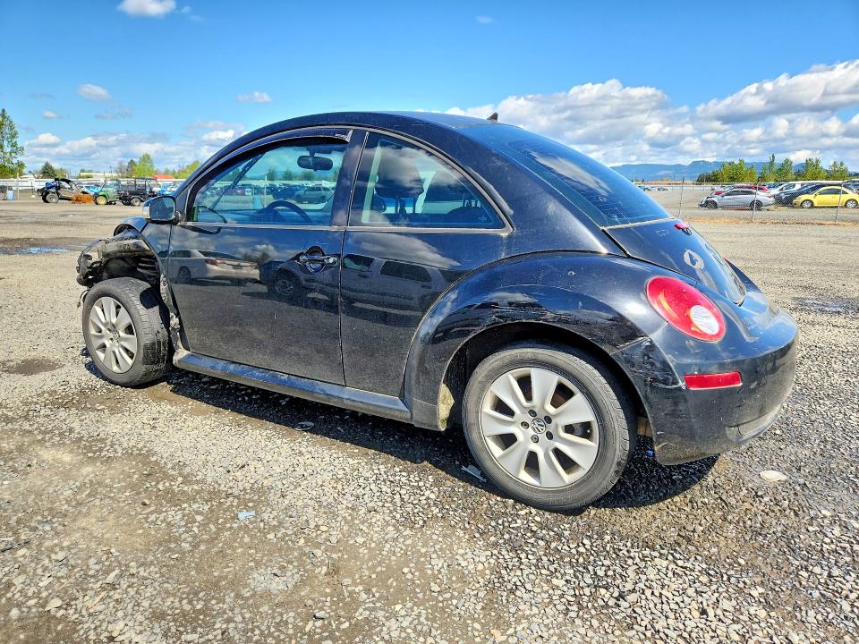 49172406 :رقم المزاد ، 3VWPW31C28M507771 vin ، 2008 Volkswagen New Beetle مزاد بيع