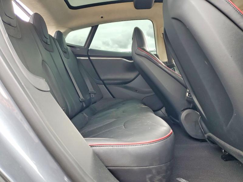 50763856 :رقم المزاد ، 5YJSA1H16EFP38287 vin ، 2014 Tesla Model S مزاد بيع