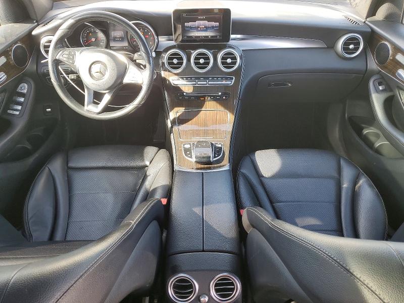 48927016 :رقم المزاد ، WDC0G4JB8HF127567 vin ، 2017 Mercedes-benz Glc مزاد بيع