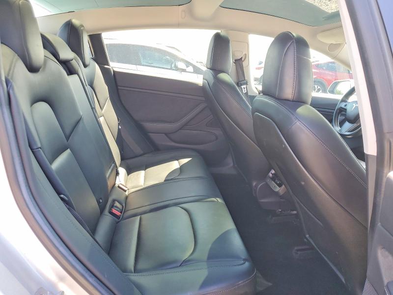 51986296 :رقم المزاد ، 5YJ3E1EA4JF014234 vin ، 2018 Tesla Model 3 مزاد بيع