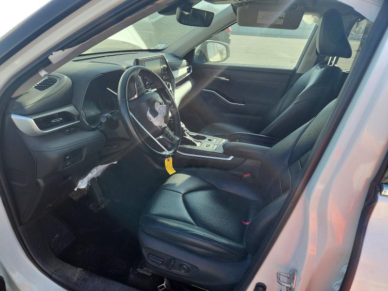 Продажа на аукционе авто 2021 Toyota Highlander, vin: 5TDGZRBH6MS130251, номер лота: 49512646