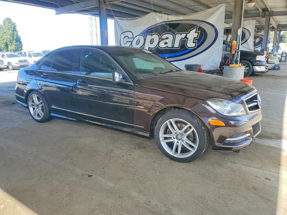 Продажа на аукционе авто 2012 Mercedes-benz C, vin: WDDGF4HB8CA684990, номер лота: 50586056