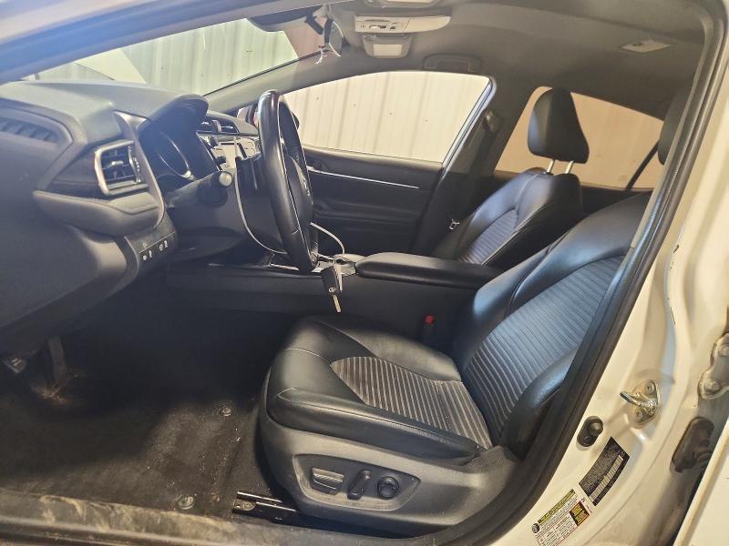 48140206 :رقم المزاد ، 4T1B11HK7KU812467 vin ، 2019 Toyota Camry مزاد بيع