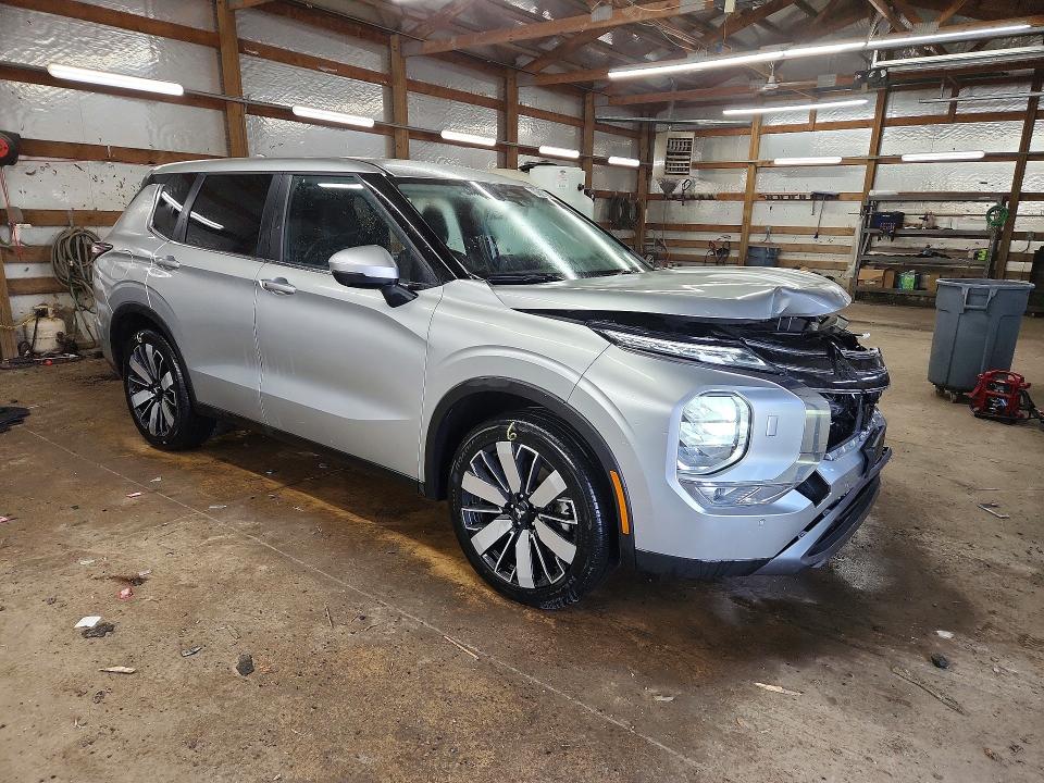 Продаж на аукціоні авто 2025 Mitsubishi Outlander, vin: JA4J4VA87SZ045830, номер лоту: 51174616