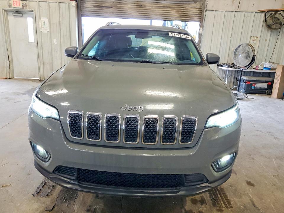 51823166 :رقم المزاد ، 1C4PJMLB6LD524590 vin ، 2020 Jeep Cherokee مزاد بيع