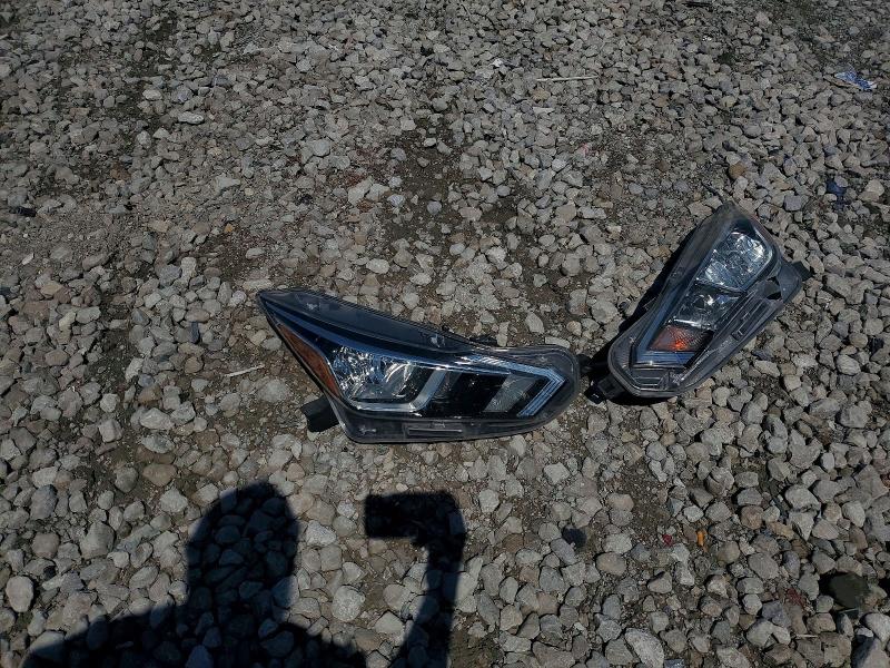 Продаж на аукціоні авто 2021 Nissan Versa, vin: 3N1CN8EV8ML833817, номер лоту: 52059846