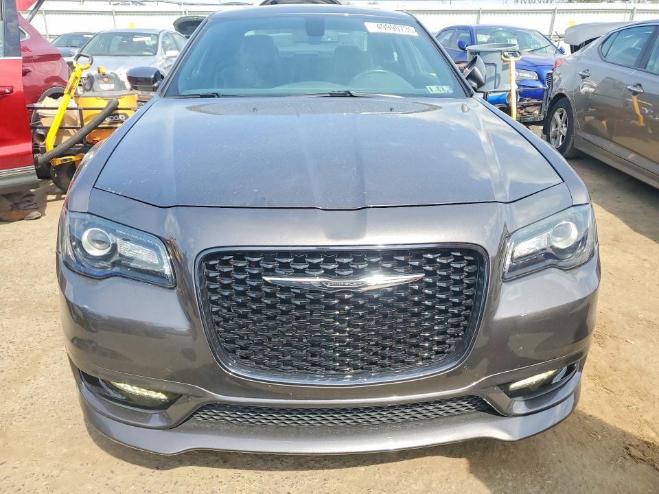 Aukcja sprzedaży 2017 Chrysler 300, vin: 2C3CCABG2HH582523, numer aukcji: 49990736