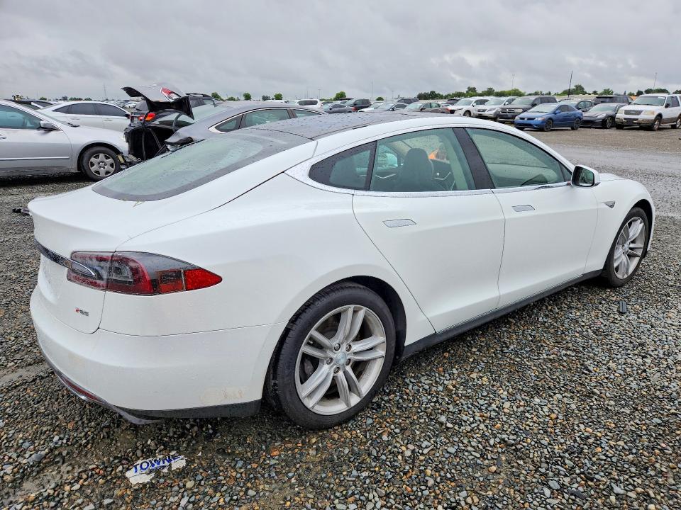 Aukcja sprzedaży 2013 Tesla Model S, vin: 5YJSA1CP6DFP05722, numer aukcji: 50765096