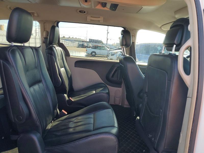 50188876 :رقم المزاد ، 2C4RC1BG6ER358974 vin ، 2014 Chrysler Town & Country مزاد بيع