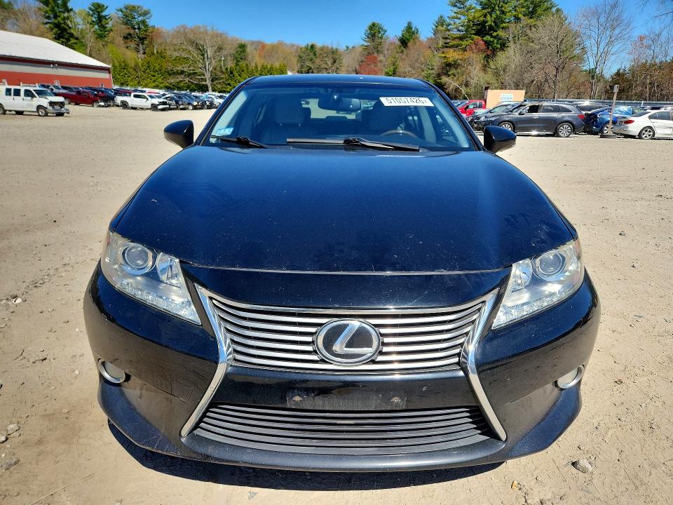 Продажа на аукционе авто 2014 Lexus Es, vin: JTHBK1GG0E2110049, номер лота: 51057426