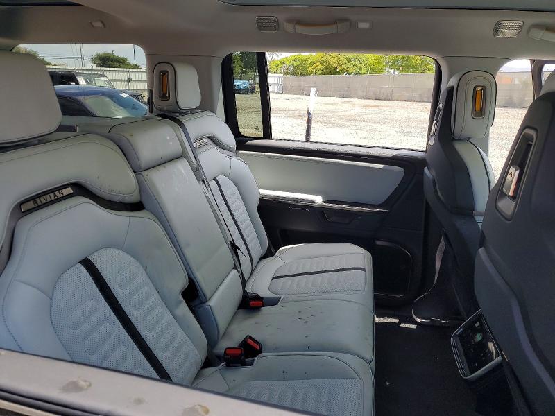 51126866 :رقم المزاد ، 7PDSGBBA8SN063514 vin ، 2025 Rivian R1s مزاد بيع