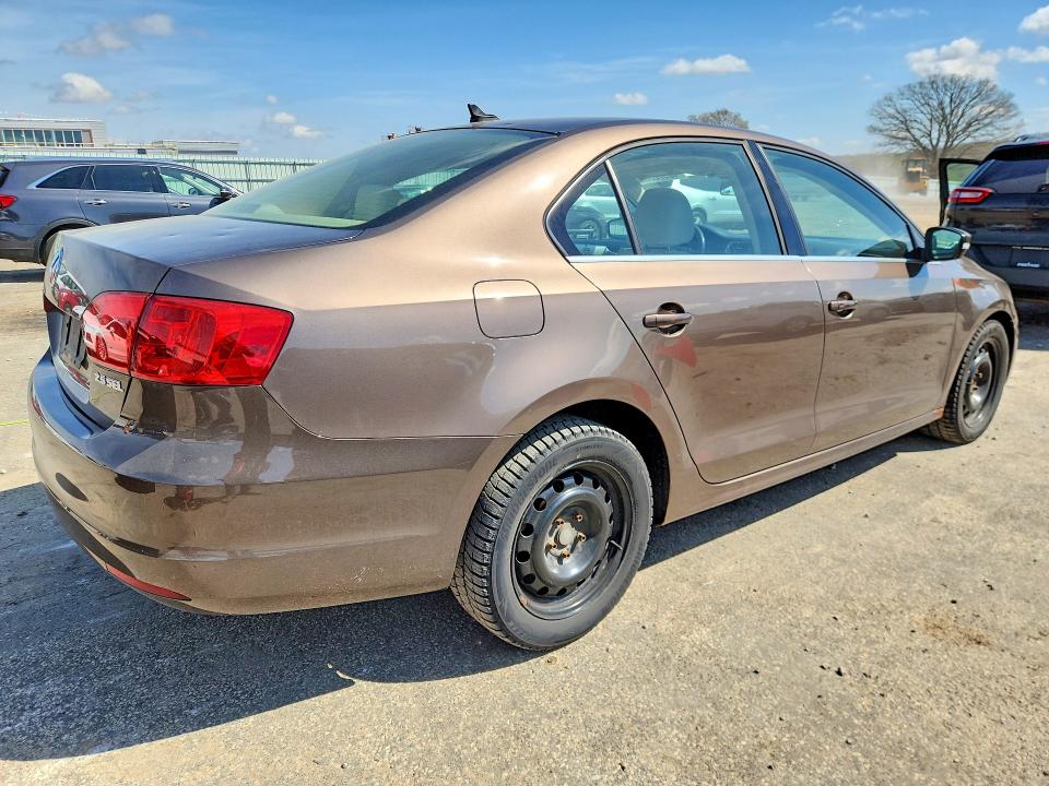 Продажа на аукционе авто 2011 Volkswagen Jetta, vin: 3VWLZ7AJ4BM330725, номер лота: 50972386