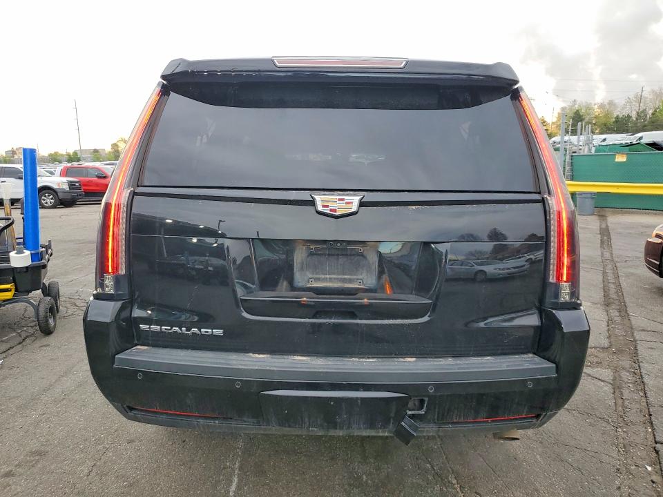 2020 Cadillac Escalade მანქანა იყიდება აუქციონზე, vin: 1GYS4HKJ6LR169337, აუქციონის ნომერი: 48693786