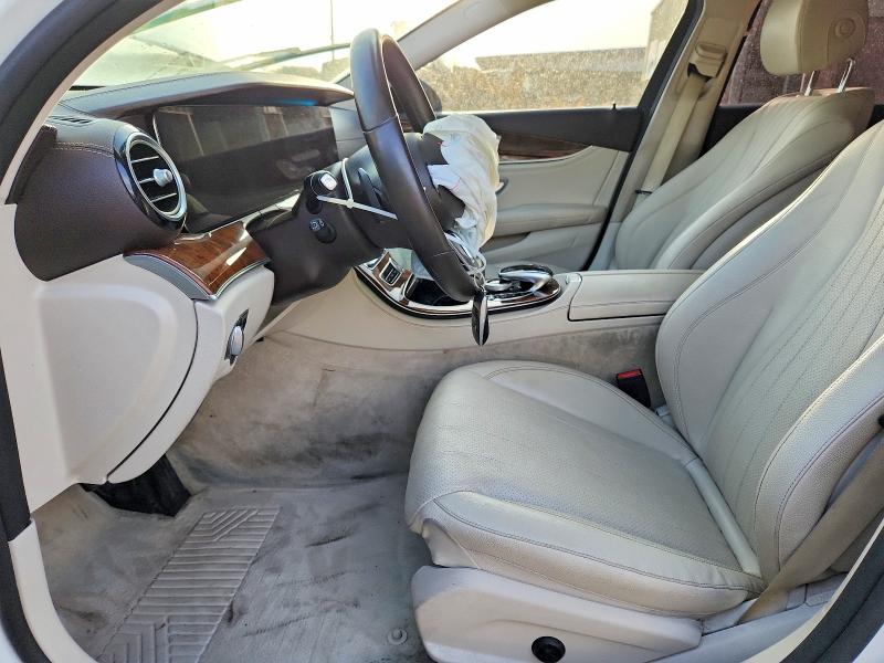 46910036 :رقم المزاد ، W1KZF8EB3LA766081 vin ، 2020 Mercedes-benz E مزاد بيع