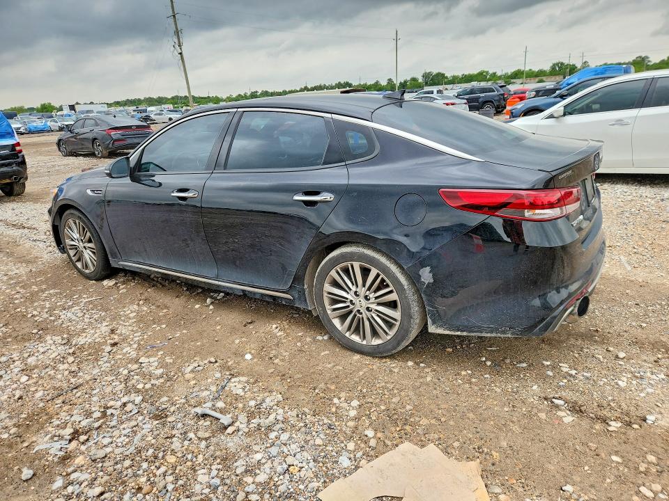 51002766 :رقم المزاد ، 5XXGV4L22JG188511 vin ، 2018 Kia Optima مزاد بيع