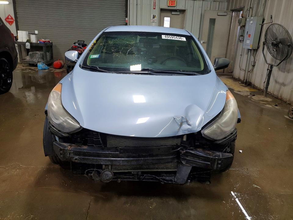 2011 Hyundai Elantra მანქანა იყიდება აუქციონზე, vin: KMHDH4AE0BU099423, აუქციონის ნომერი: 49595436