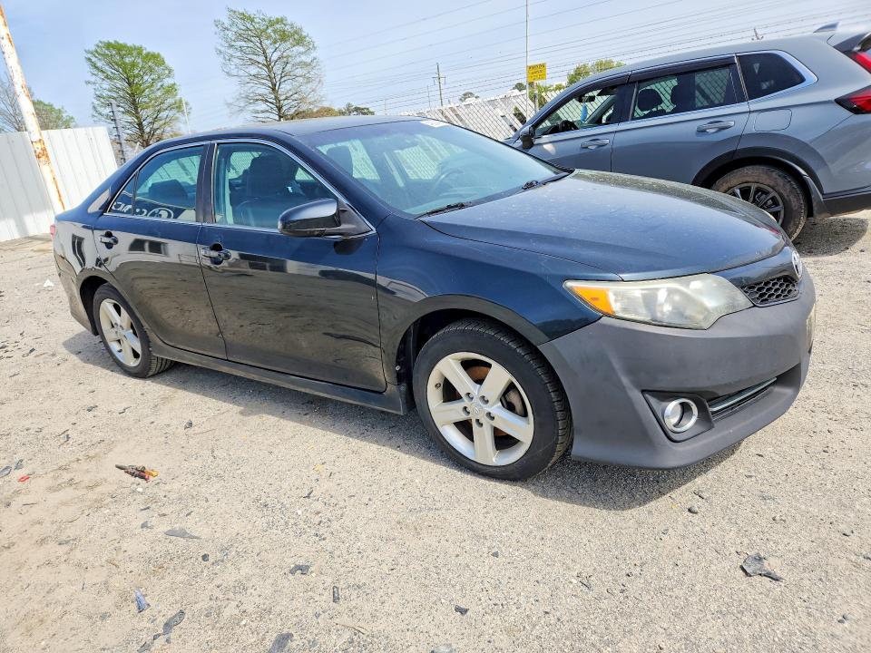 2014 Toyota Camry მანქანა იყიდება აუქციონზე, vin: 4T1BF1FKXEU343030, აუქციონის ნომერი: 49004556