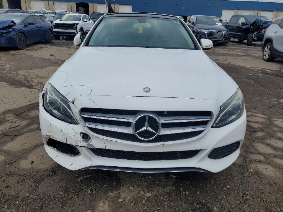 Продажа на аукционе авто 2015 Mercedes-benz C, vin: 55SWF4JB8FU054302, номер лота: 51299876