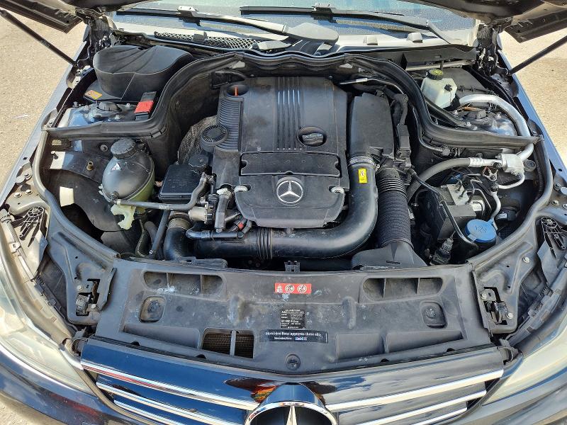 48931976 :رقم المزاد ، WDDGF4HBXER315777 vin ، 2014 Mercedes-benz C مزاد بيع