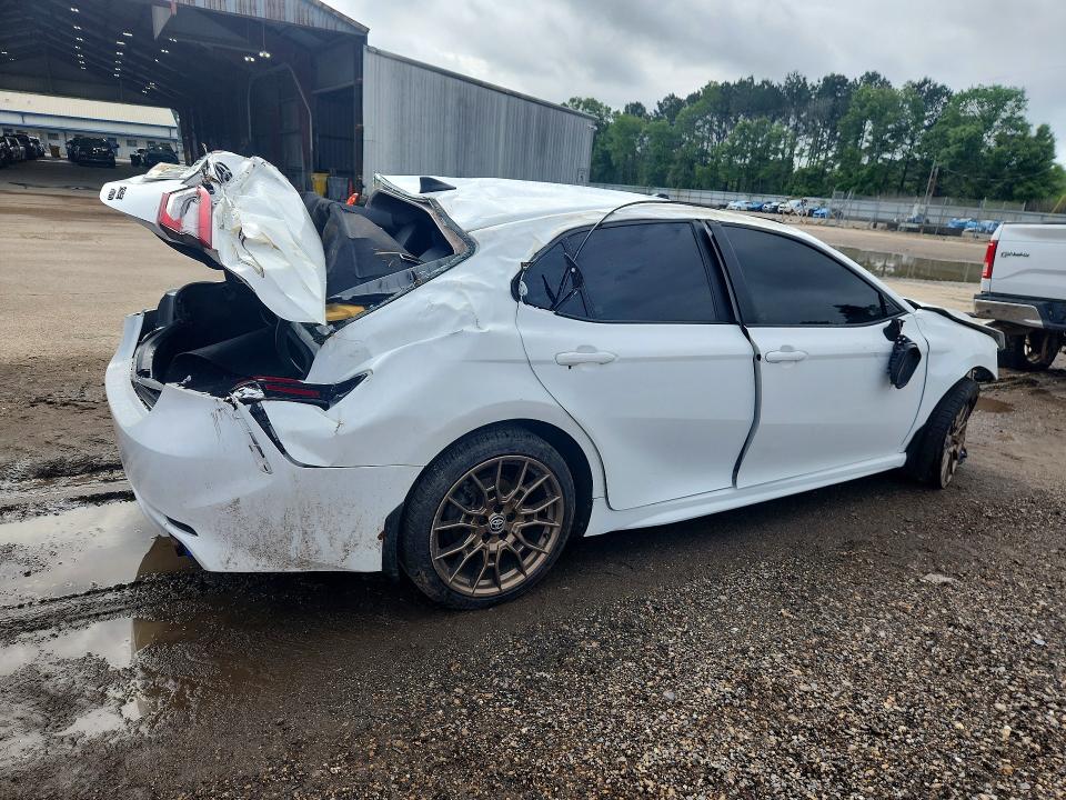 48205746 :رقم المزاد ، 4T1T11BK3PU107699 vin ، 2023 Toyota Camry مزاد بيع