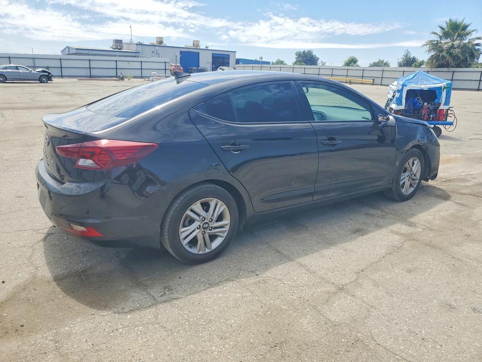 2020 Hyundai Elantra მანქანა იყიდება აუქციონზე, vin: 5NPD84LF9LH544327, აუქციონის ნომერი: 51460476