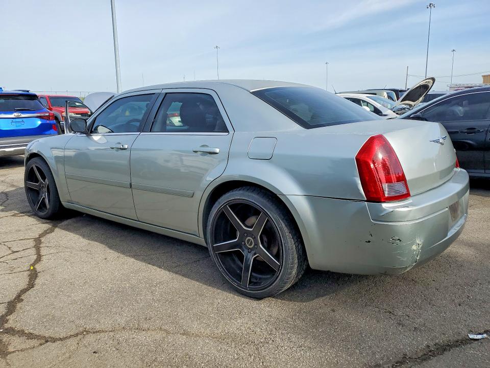 Продажа на аукционе авто 2005 Chrysler 300, vin: 2C3JA43R05H569554, номер лота: 50352936