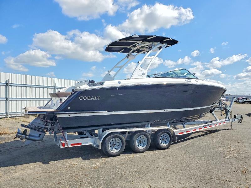 49516506 :رقم المزاد ، FGER8105A222 vin ، 2022 Cobalt Boat مزاد بيع