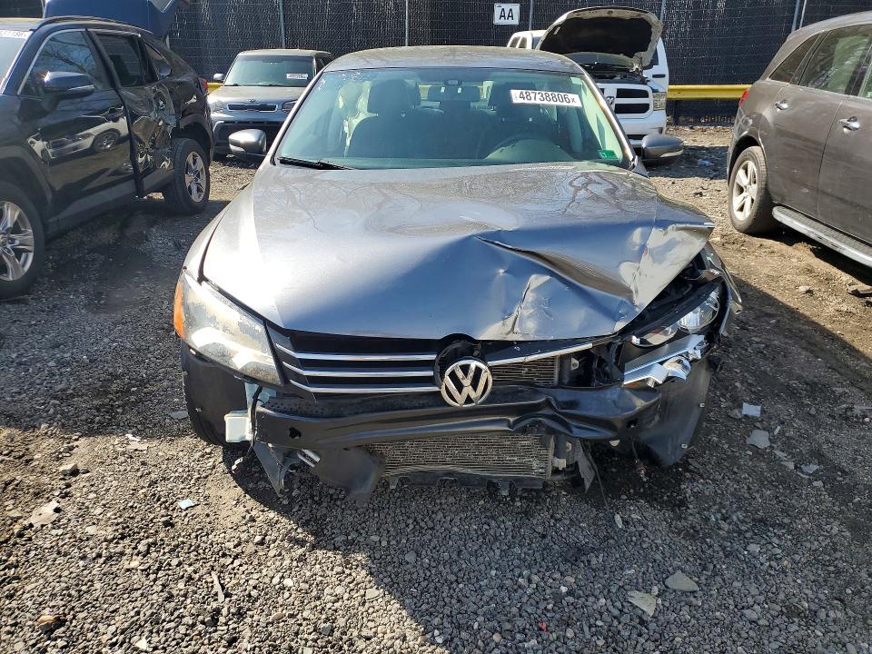 2015 Volkswagen Passat მანქანა იყიდება აუქციონზე, vin: 1VWAS7A31FC116408, აუქციონის ნომერი: 48738806