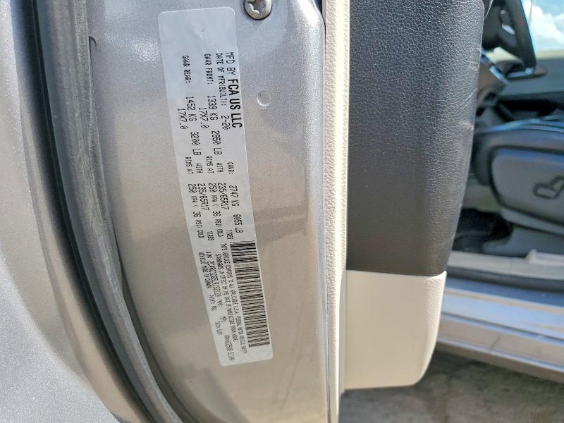 Продажа на аукционе авто 2020 Chrysler Voyager, vin: 2C4RC1DG5LR192120, номер лота: 49303536