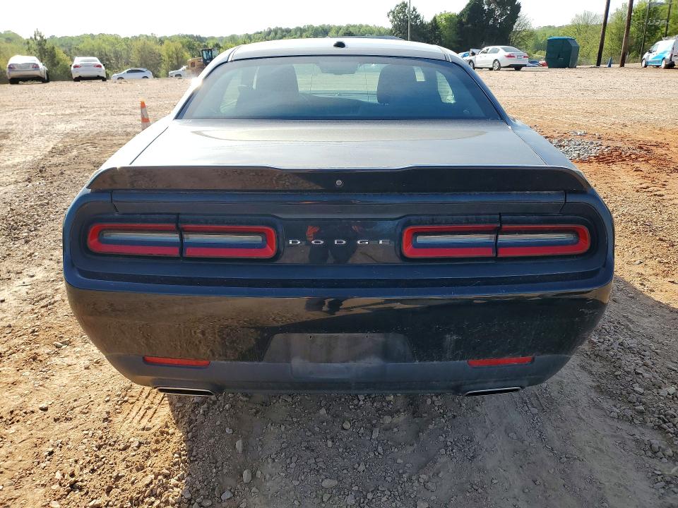 Продажа на аукционе авто 2018 Dodge Challenger, vin: 2C3CDZAG2JH325252, номер лота: 48799526