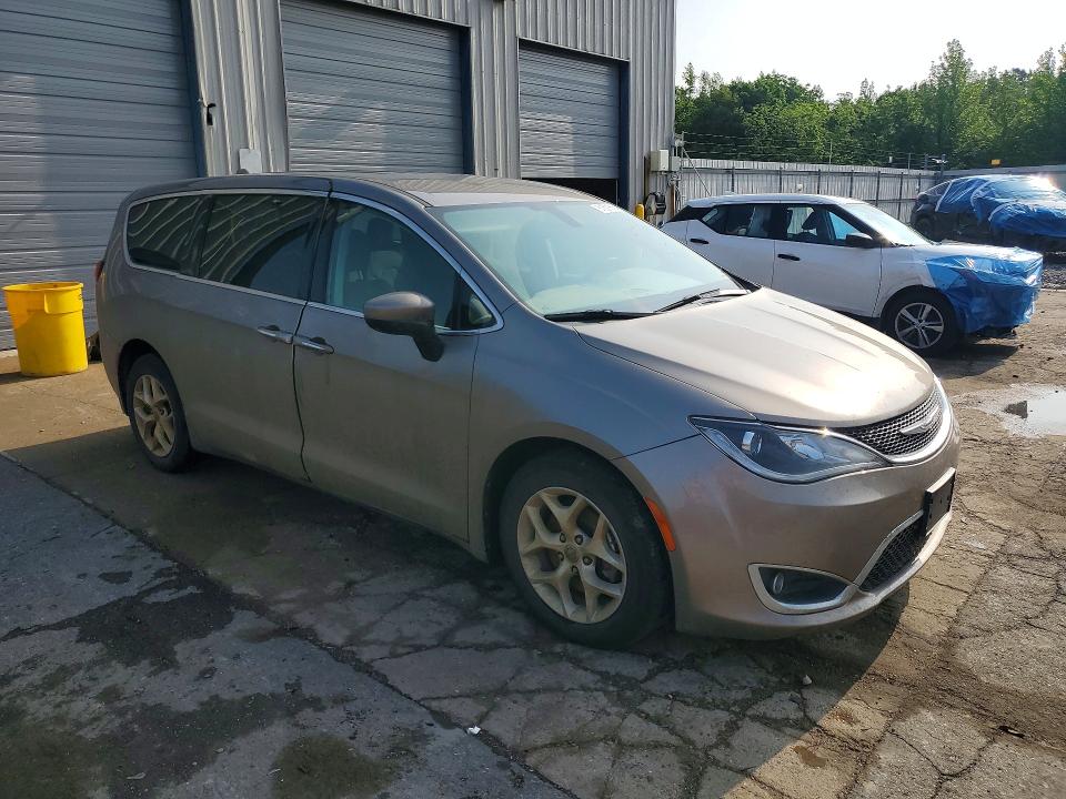 Продажа на аукционе авто 2017 Chrysler Pacifica, vin: 2C4RC1BG9HR816740, номер лота: 51621816