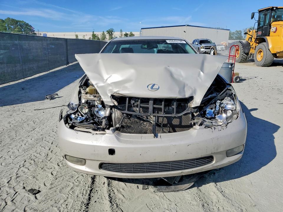 Продажа на аукционе авто 2003 Lexus Es, vin: JTHBF30GX30132059, номер лота: 49843136
