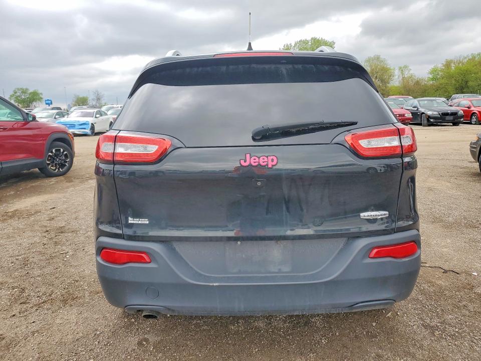 50988716 :رقم المزاد ، 1C4PJLCB7GW355572 vin ، 2016 Jeep Cherokee مزاد بيع