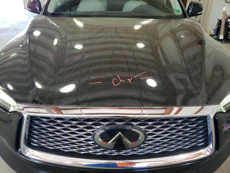 49608886 :رقم المزاد ، 3PCAJ5BB7MF105798 vin ، 2021 Infiniti Qx50 مزاد بيع