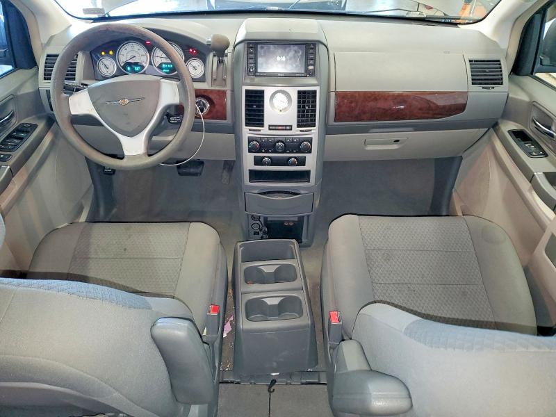 Продаж на аукціоні авто 2010 Chrysler Town & Country, vin: 2A4RR2D13AR442218, номер лоту: 50550356