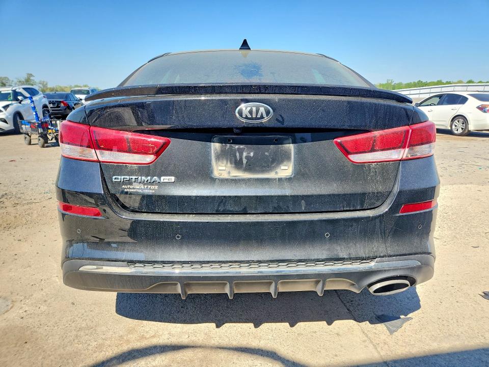 2019 Kia Optima მანქანა იყიდება აუქციონზე, vin: 5XXGT4L39KG338677, აუქციონის ნომერი: 49810816