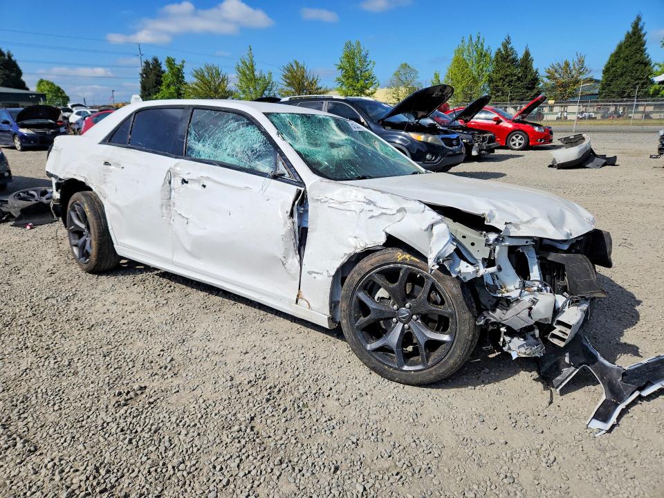 Продажа на аукционе авто 2022 Chrysler 300, vin: 2C3CCADG9NH131128, номер лота: 51353706