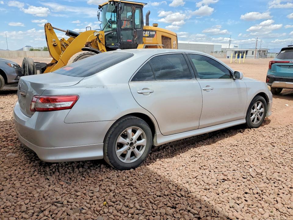 49595036 :رقم المزاد ، 4T1BF3EK4BU603687 vin ، 2011 Toyota Camry مزاد بيع