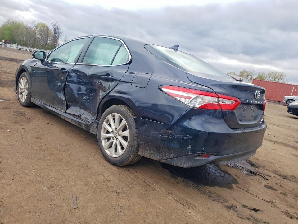 50675126 :رقم المزاد ، 4T1C11BK2LU003425 vin ، 2020 Toyota Camry مزاد بيع