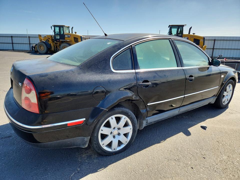 2003 Volkswagen Passat მანქანა იყიდება აუქციონზე, vin: WVWRH63BX3P456177, აუქციონის ნომერი: 50139286