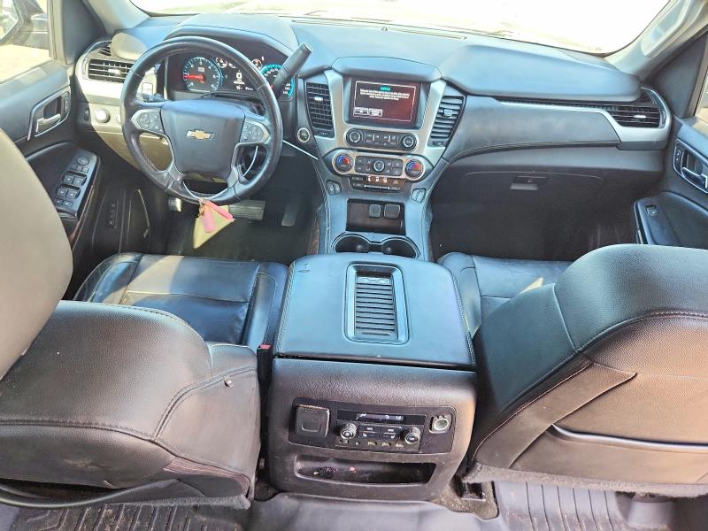 50261716 :رقم المزاد ، 1GNSKHKC4HR272218 vin ، 2017 Chevrolet Suburban مزاد بيع
