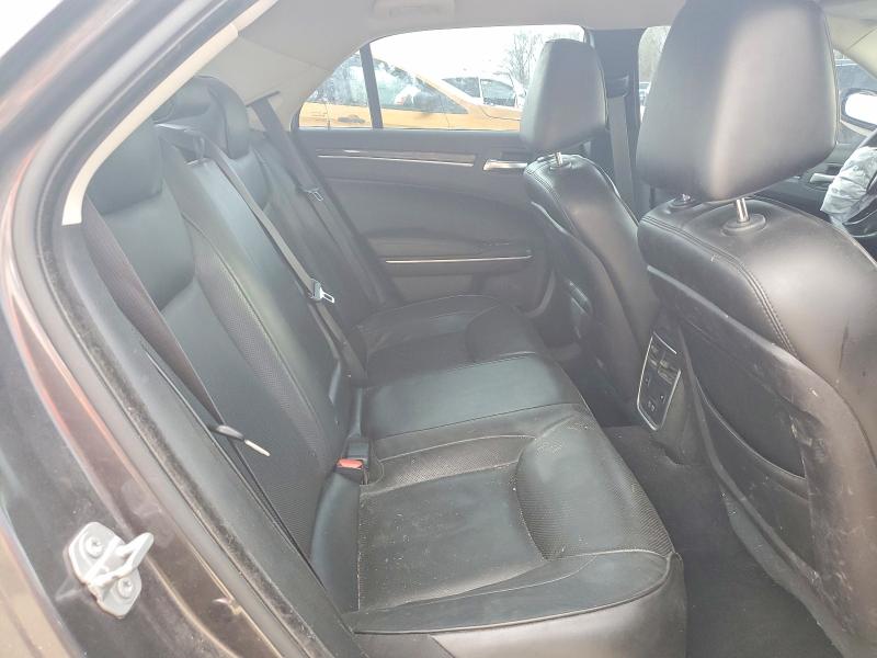 49547486 :رقم المزاد ، 2C3CCAEG0KH689542 vin ، 2019 Chrysler 300 مزاد بيع