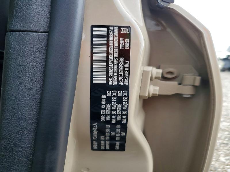 2016 Jeep Renegade მანქანა იყიდება აუქციონზე, vin: ZACCJBBT0GPE25946, აუქციონის ნომერი: 51365816