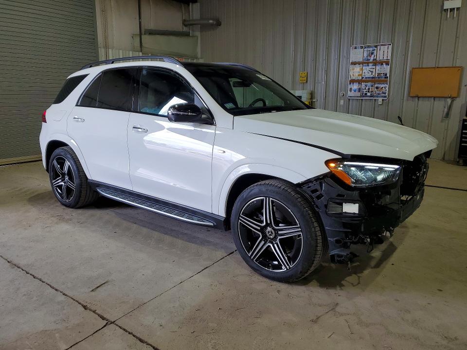 Продаж на аукціоні авто 2025 Mercedes-benz Gle, vin: 4JGFB4GB5SB454749, номер лоту: 51832406